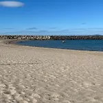 Le Nautilus Front De Avec Piscine Et Places De Parkings * Sète