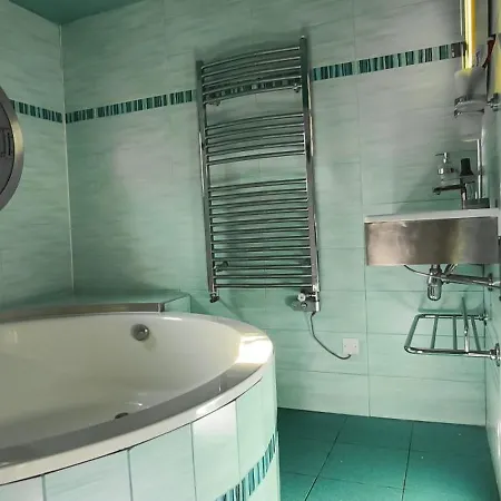 Le Nautilus Front De Avec Piscine Et Places De Parkings *
